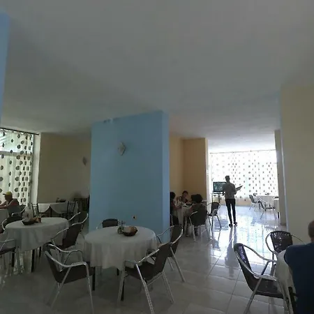 Gocaj Hotell Velipojë